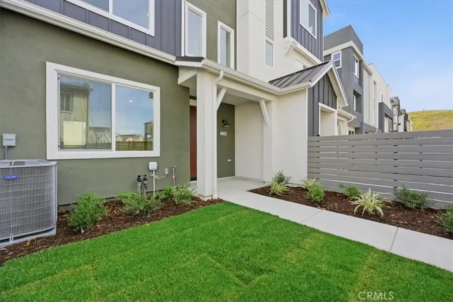 27341 Bear Creek Lane, Valencia, CA 91381 - #2