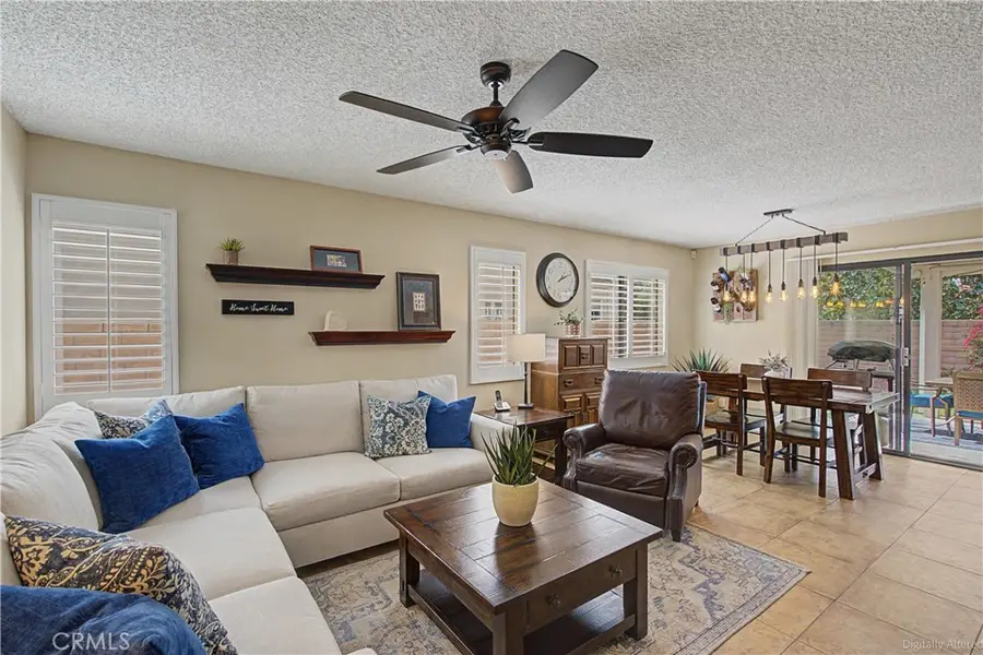 1129 Via Nice, Redlands, CA 92374 - #3