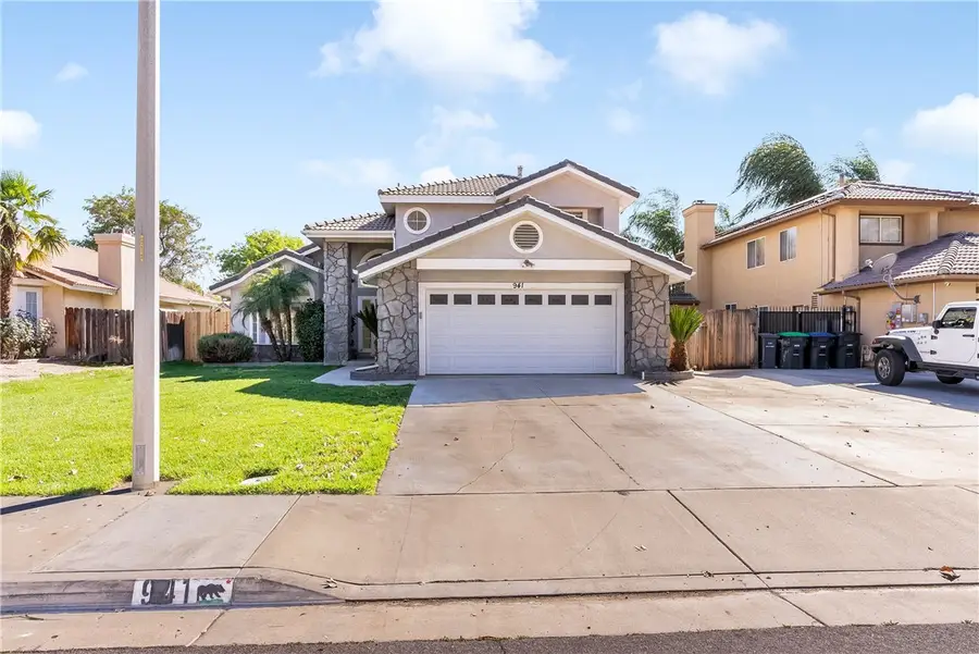 941 Coral, Hemet, CA 92543 - #3
