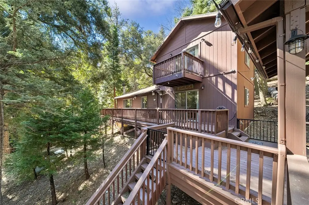 330 Canyon Drive, Cedarpines Park, CA 92322 - #1