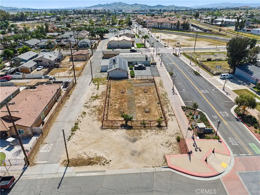 603 S D, Perris, CA 92570 - #1