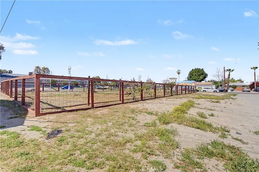 603 S D, Perris, CA 92570 - #3