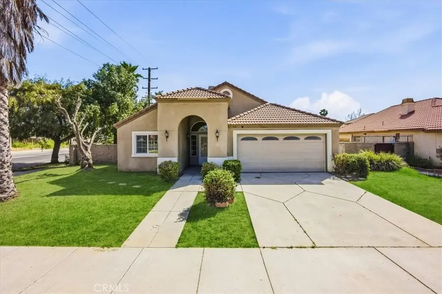 919 W Fruitvale, Hemet, CA 92543 - #3