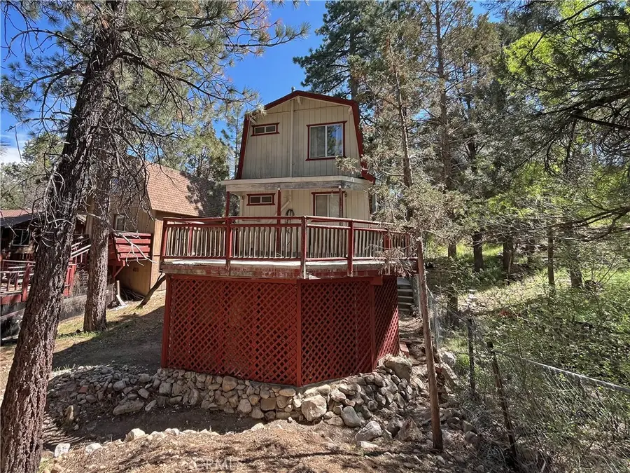 186 Kern Avenue, Sugarloaf, CA 92386 - #2