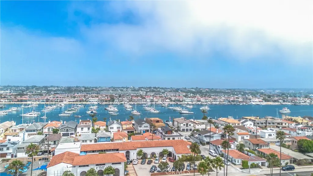 1408 W Oceanfront, Newport Beach, CA 92661 - #1