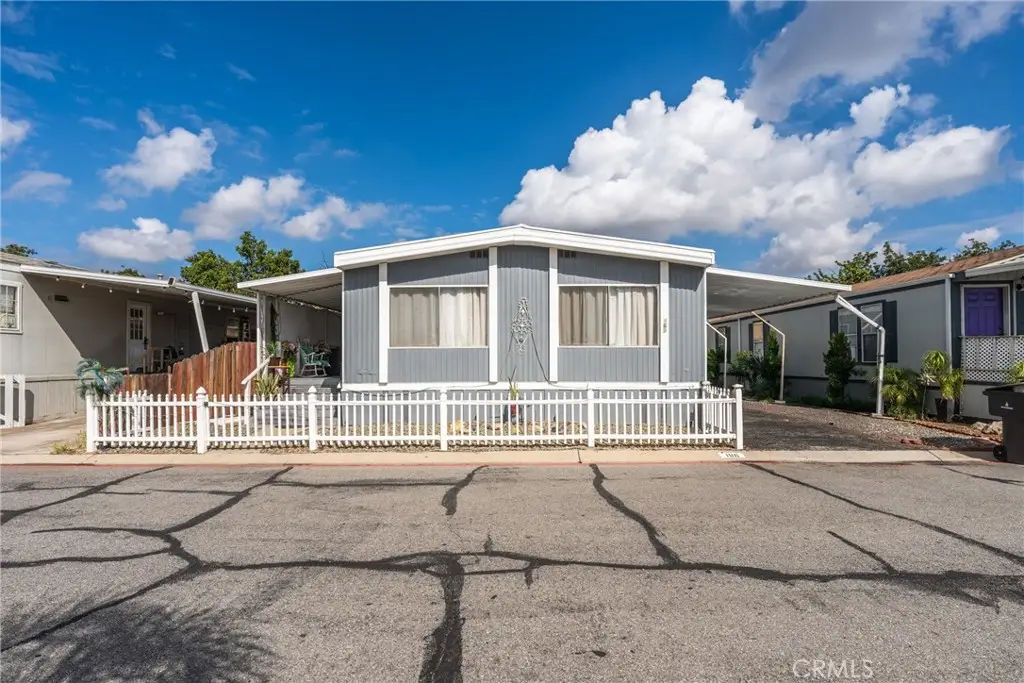 3883 Buchanan, Riverside, CA 92503 - #1