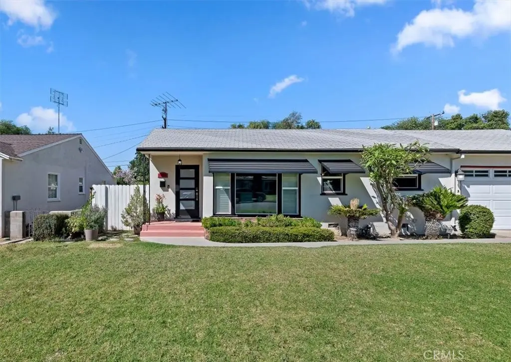 4883 El Molino Avenue, Riverside, CA 92504 - #1