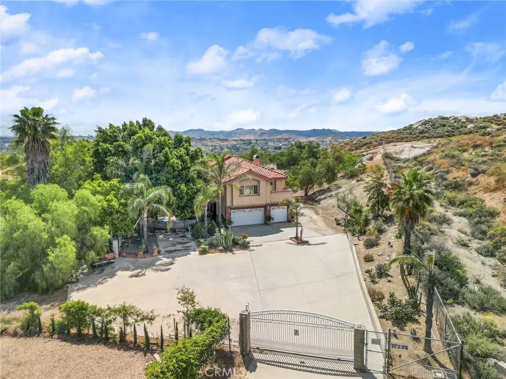 17234 Gamble Avenue, Riverside, CA 92504 - #1