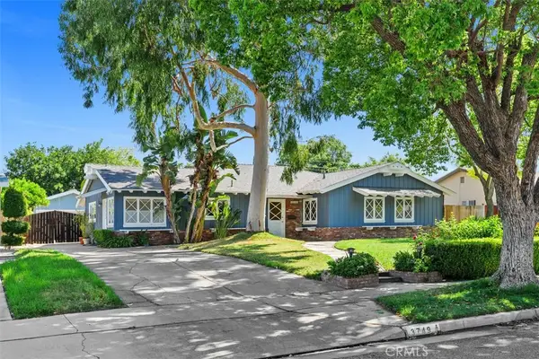 3749 San Rafael, Riverside, CA 92504