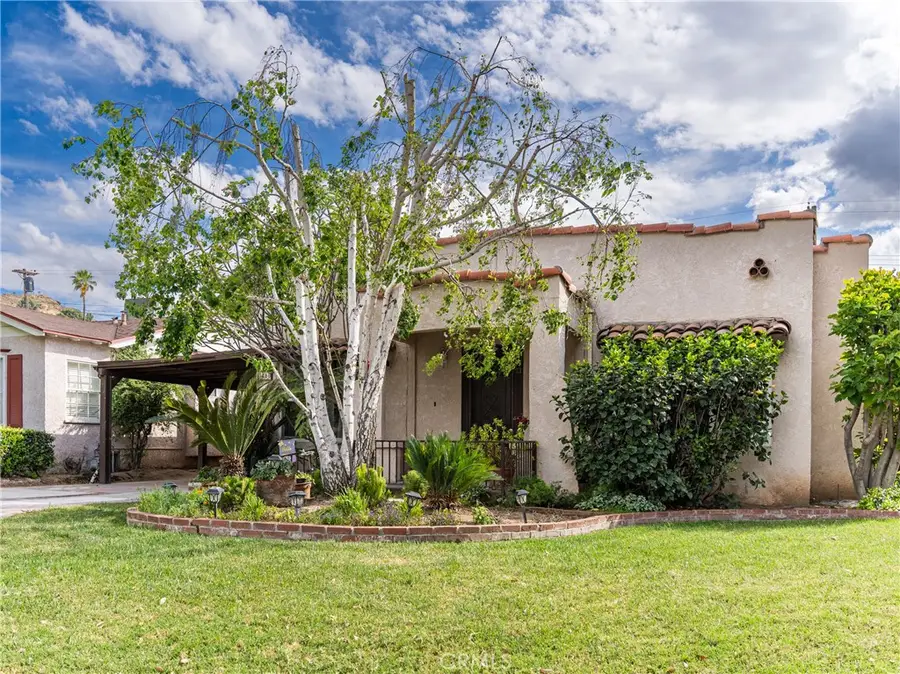 3460 Elmwood Court, Riverside, CA 92506 - #2