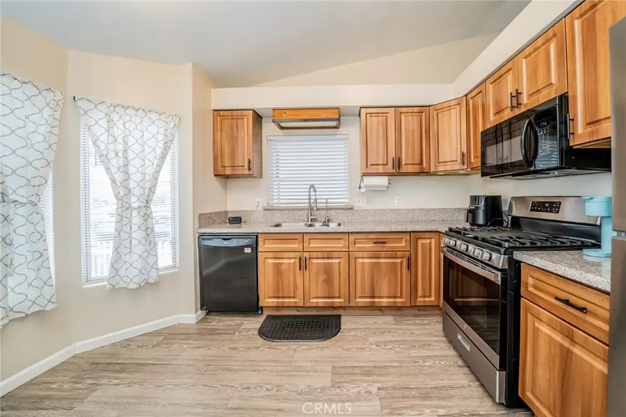 11876 Banana, Fontana, CA 92337 - #3