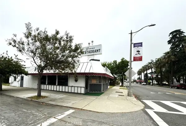 592 N La Cadena, Colton, CA 92324