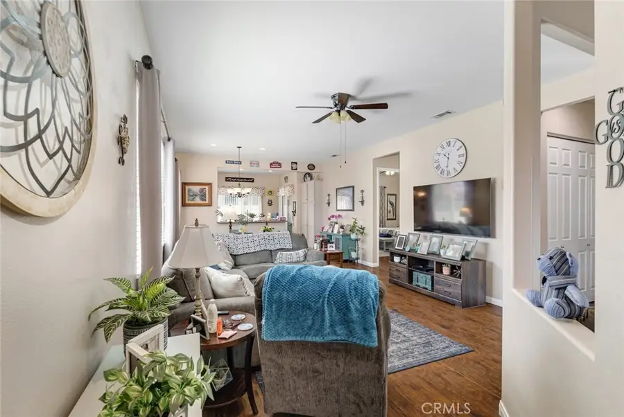 19493 Tor Hill, Apple Valley, CA 92308 - #3