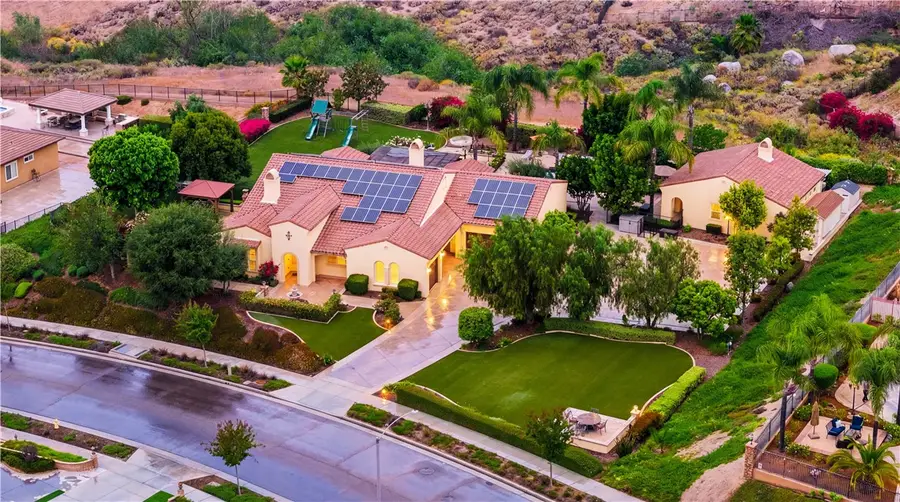 689 Crystal Mountain, Riverside, CA 92506 - #2