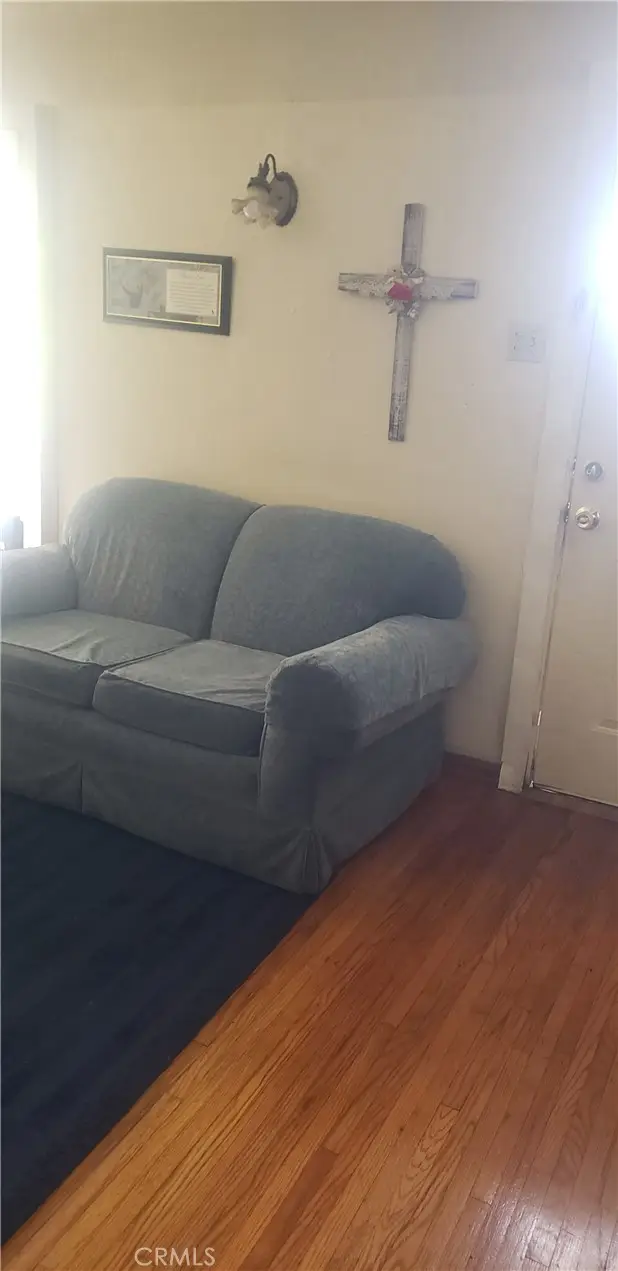 420 S Pearl Ave, Compton, CA 90221 - #2