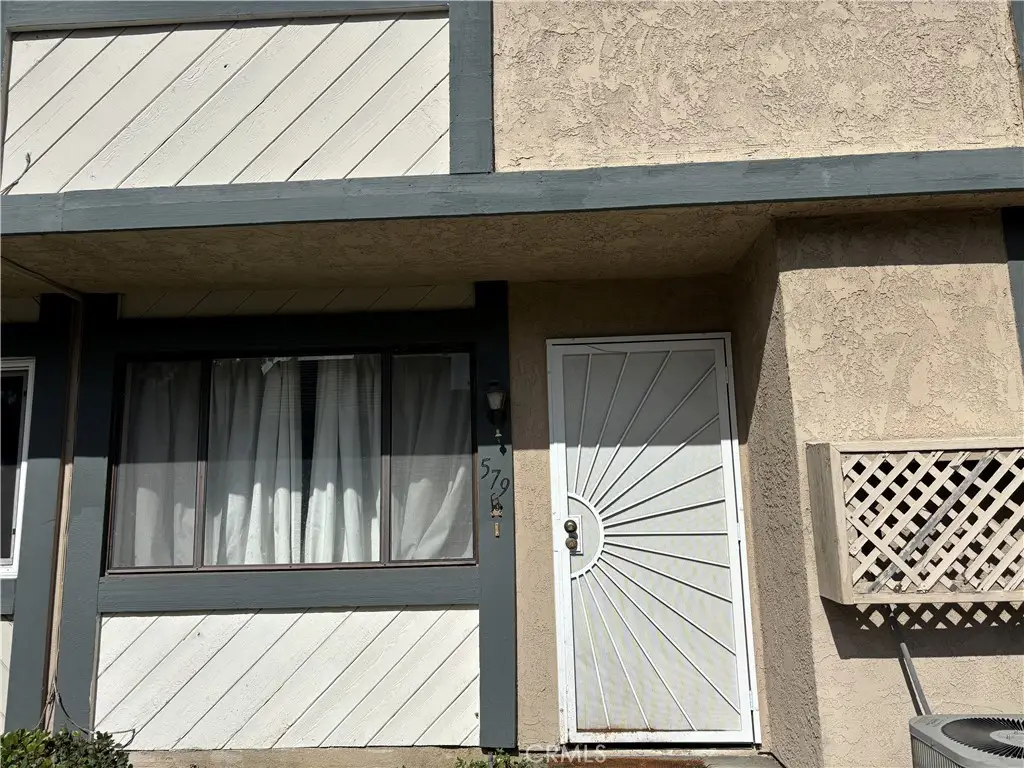 579 W 9th, Upland, CA 91786 - #1
