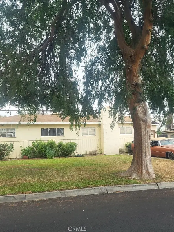 6679 Elm, San Bernardino, CA 92404