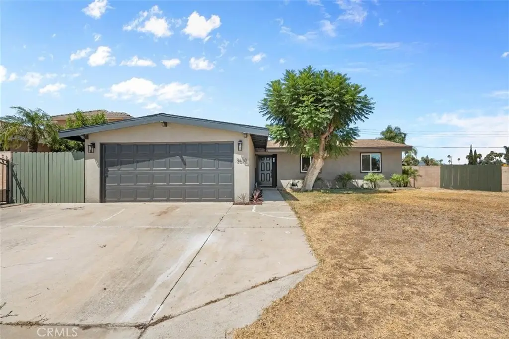 3670 Briarvale, Corona, CA 92879 - #1