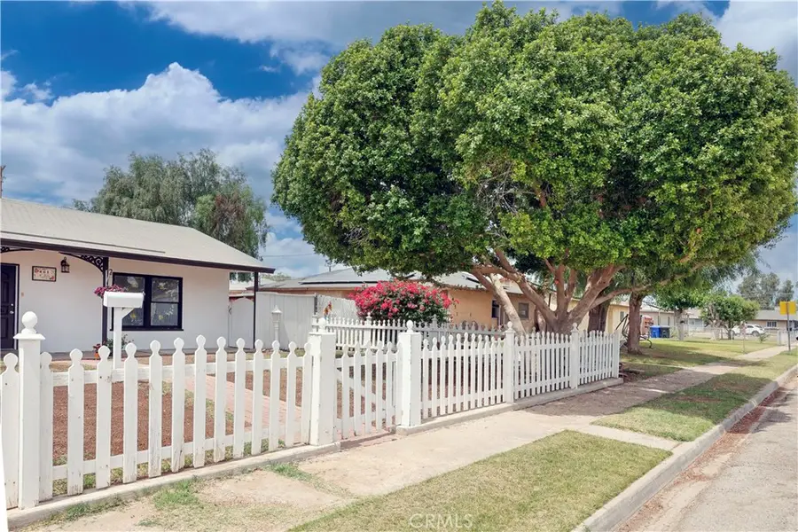 461 N Palm Drive, Blythe, CA 92225 - #2