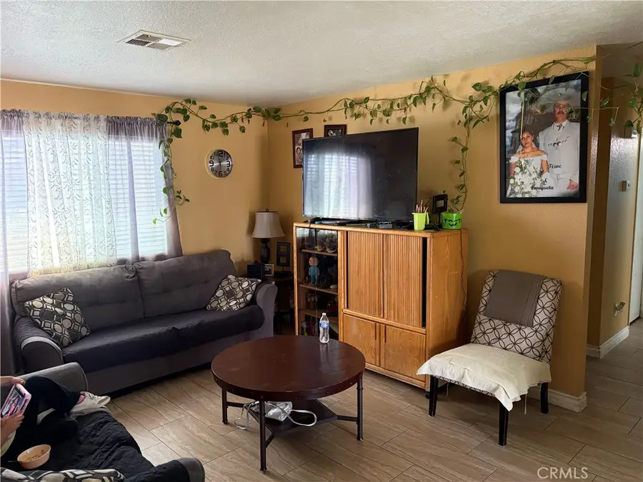 11830 Wolcott, Adelanto, CA 92301 - #3