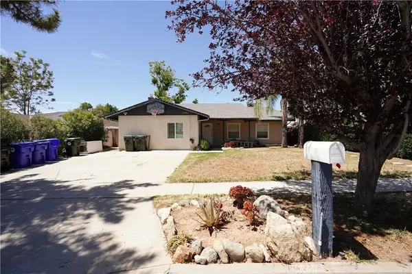 11764 Sutter Avenue, Yucaipa, CA 92399