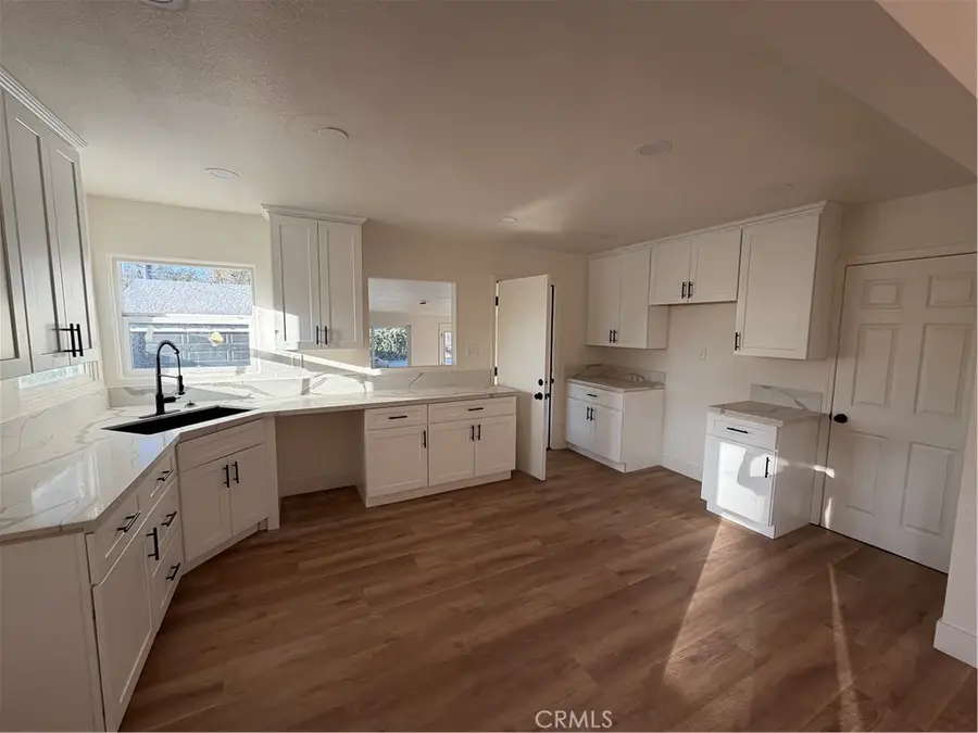 1275 W Marshall, San Bernardino, CA 92405 - #2