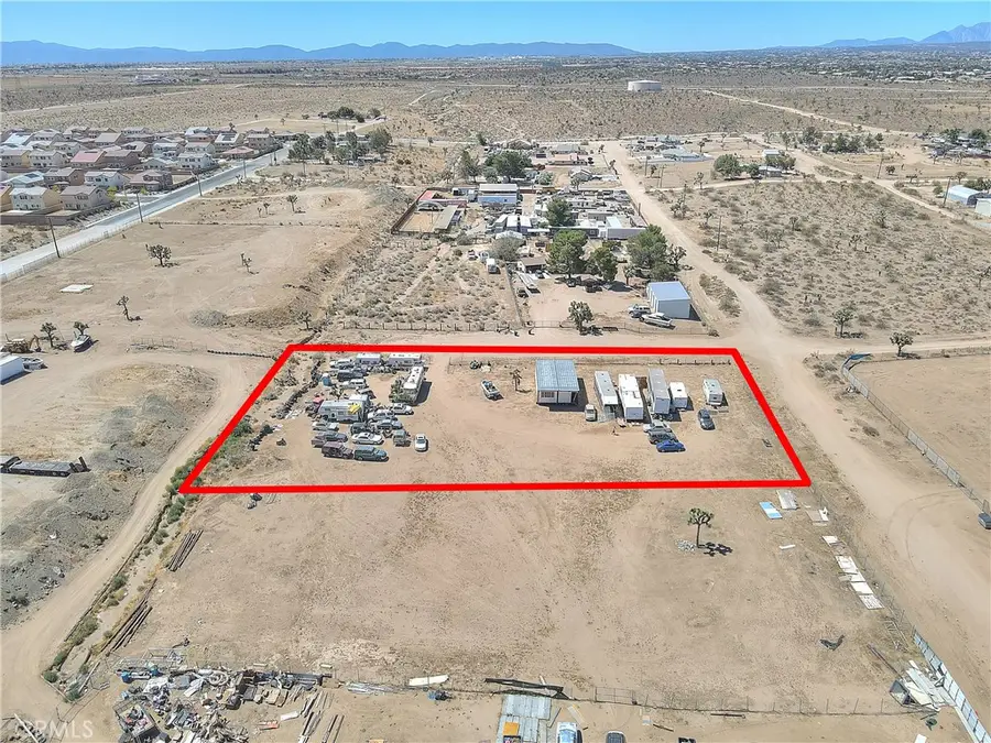 11525 Cactus Road, Phelan, CA 92371 - #2