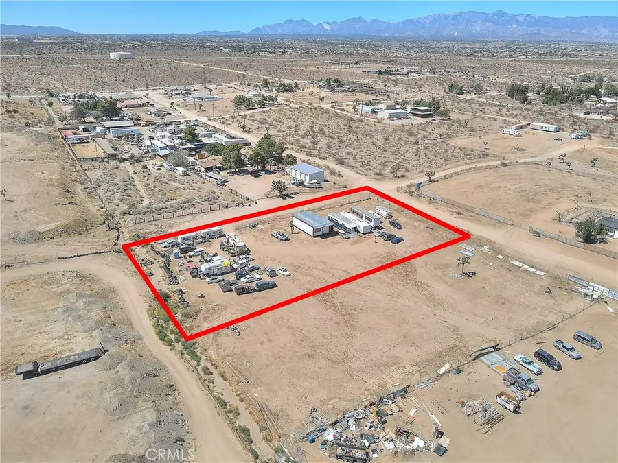 11525 Cactus Road, Phelan, CA 92371 - #3