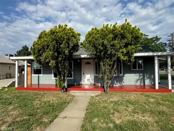 902 Elm Avenue, Beaumont, CA 92223