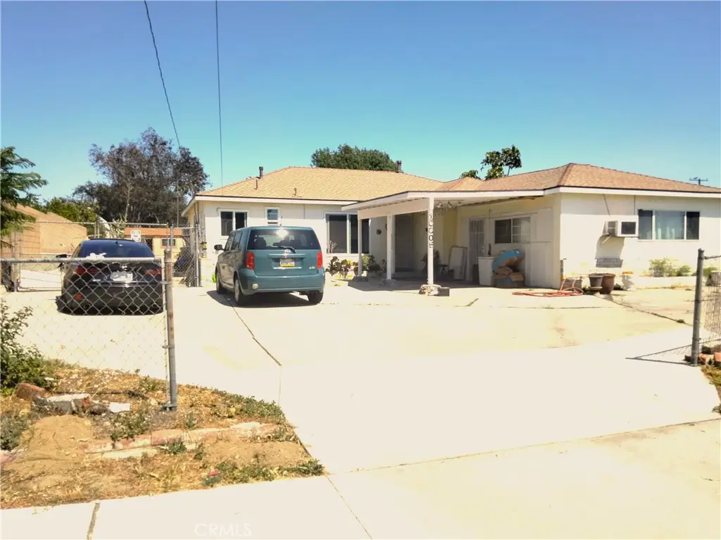10005 Lemon Avenue, Fontana, CA 92335 - #1
