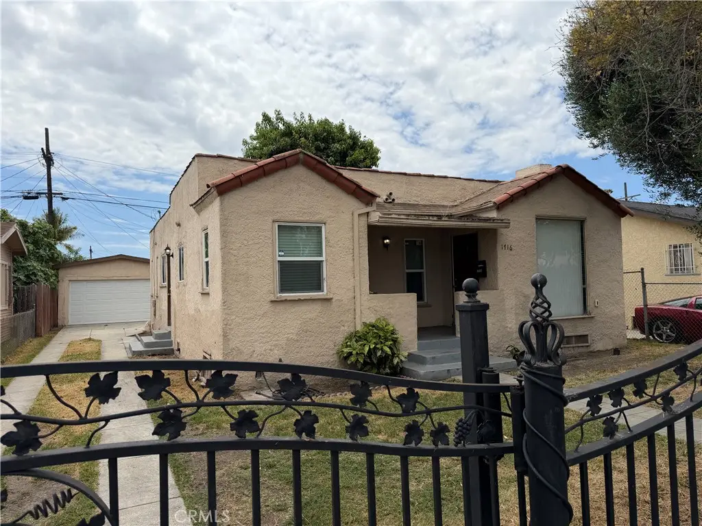 1716 W 67th, Los Angeles, CA 90047 - #1