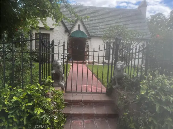 4579 University, Riverside, CA 92501
