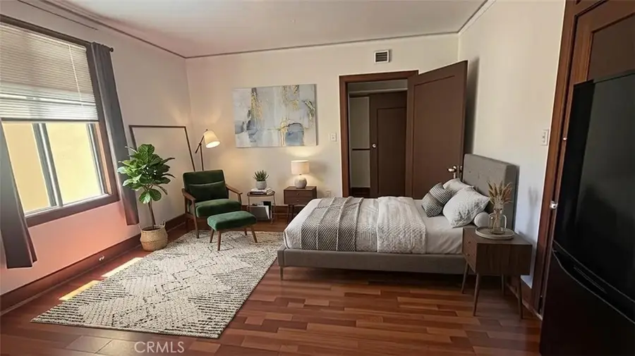 315 W 3rd, Long Beach, CA 90802 - #2