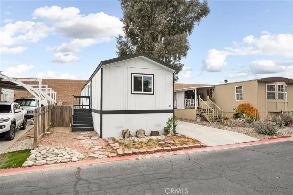 350 E San Jacinto, Perris, CA 92571 - #1