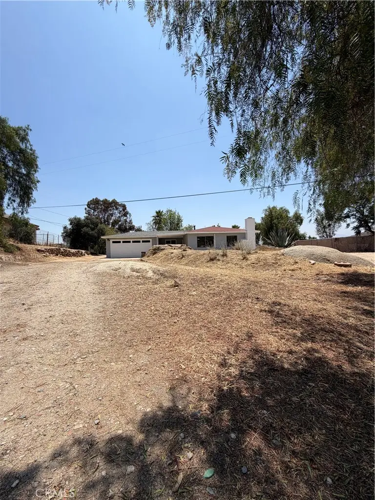 18373 Avenue D, Perris, CA 92570 - #3