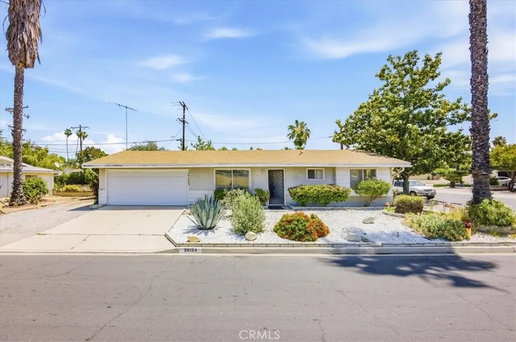 26124 New Chicago, Hemet, CA 92544 - #1