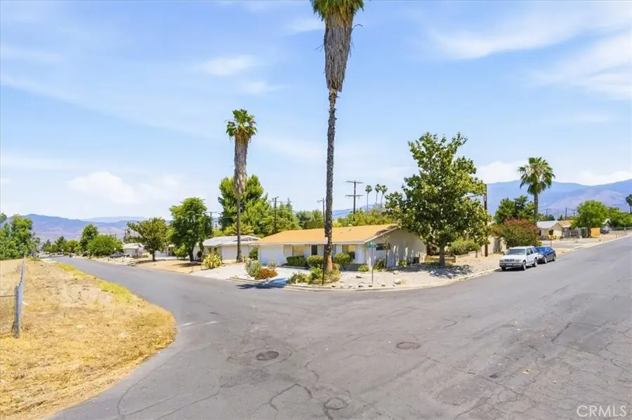 26124 New Chicago, Hemet, CA 92544 - #3