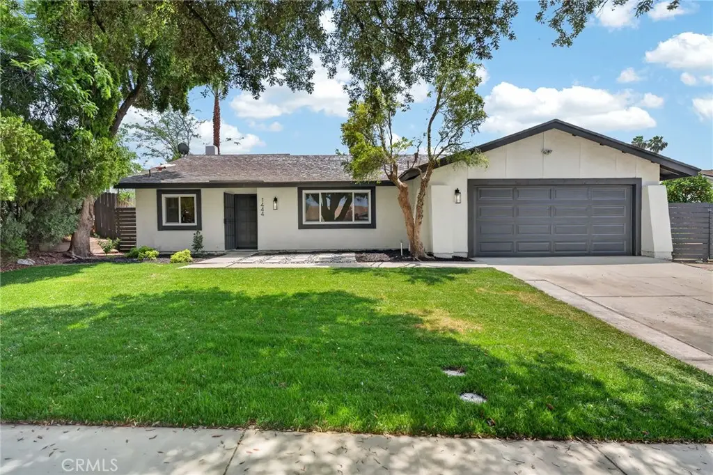 1444 Cambridge Avenue, Redlands, CA 92374 - #1