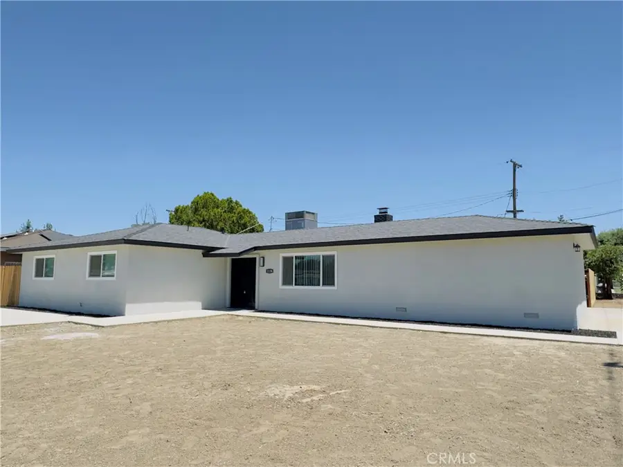 1138 Valley Street, Visalia, CA 93277 - #3