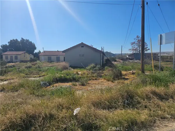 29823 N 1st, Barstow, CA 92311