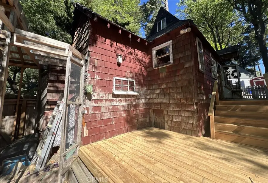 31979 Encina, Running Springs, CA 92382 - #2
