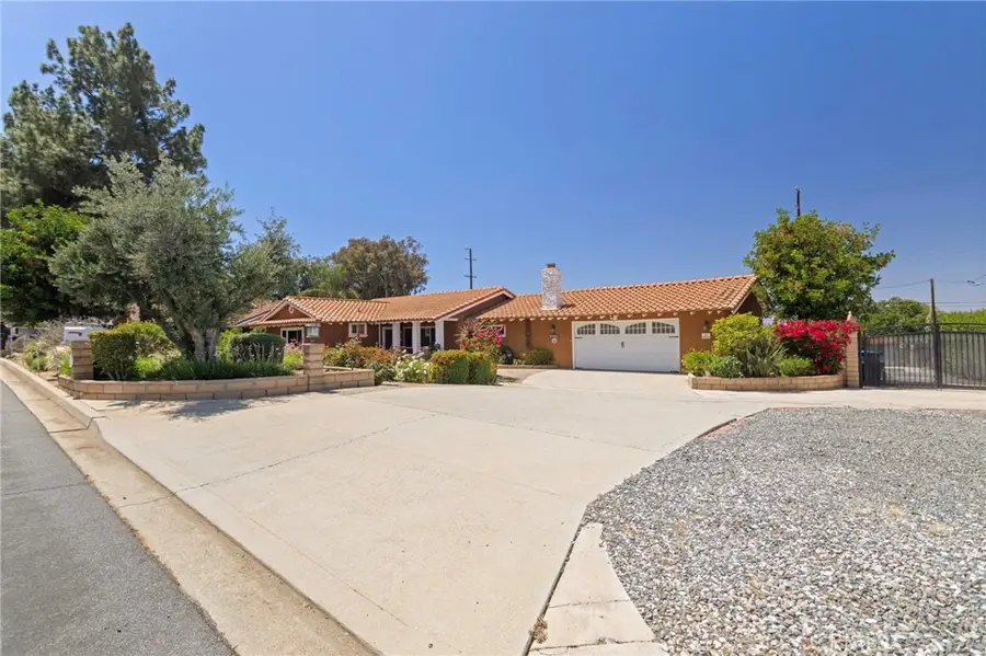 16520 Wagon Wheel Drive, Riverside, CA 92506 - #3