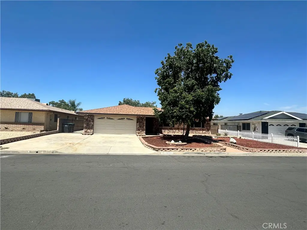 25121 Wagner, Hemet, CA 92544 - #1