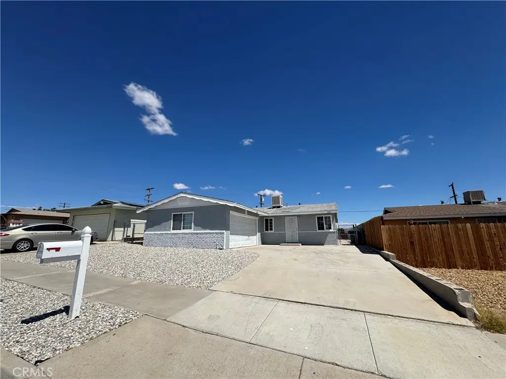1609 De Anza, Barstow, CA 92311 - #1