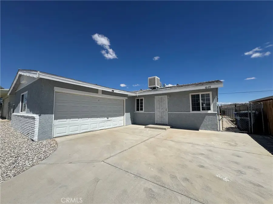 1609 De Anza, Barstow, CA 92311 - #2