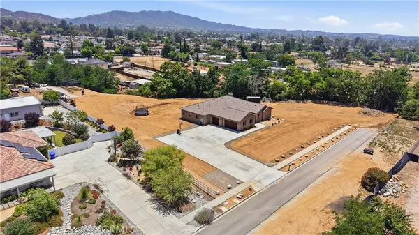 12865 Custer, Yucaipa, CA 92399