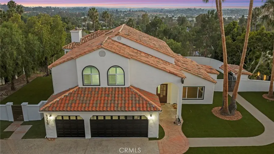 1726 Kings, Vista, CA 92084 - #3