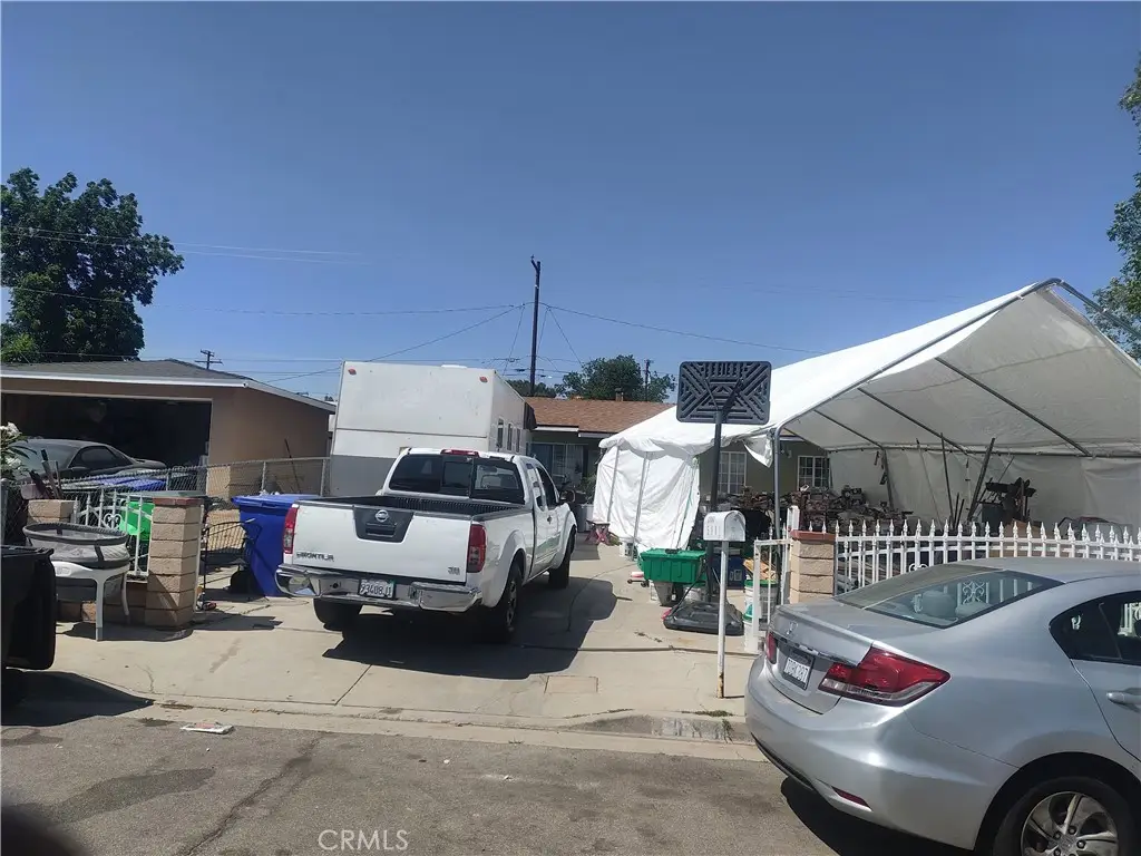 5981 De La Vista, Jurupa Valley, CA 92509 - #1
