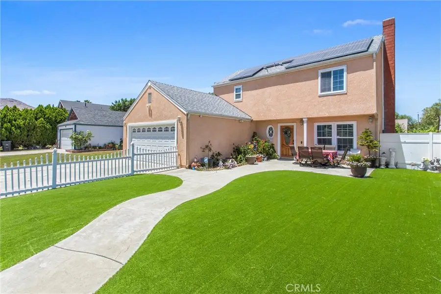 1001 Oak Glen, Colton, CA 92324 - #2