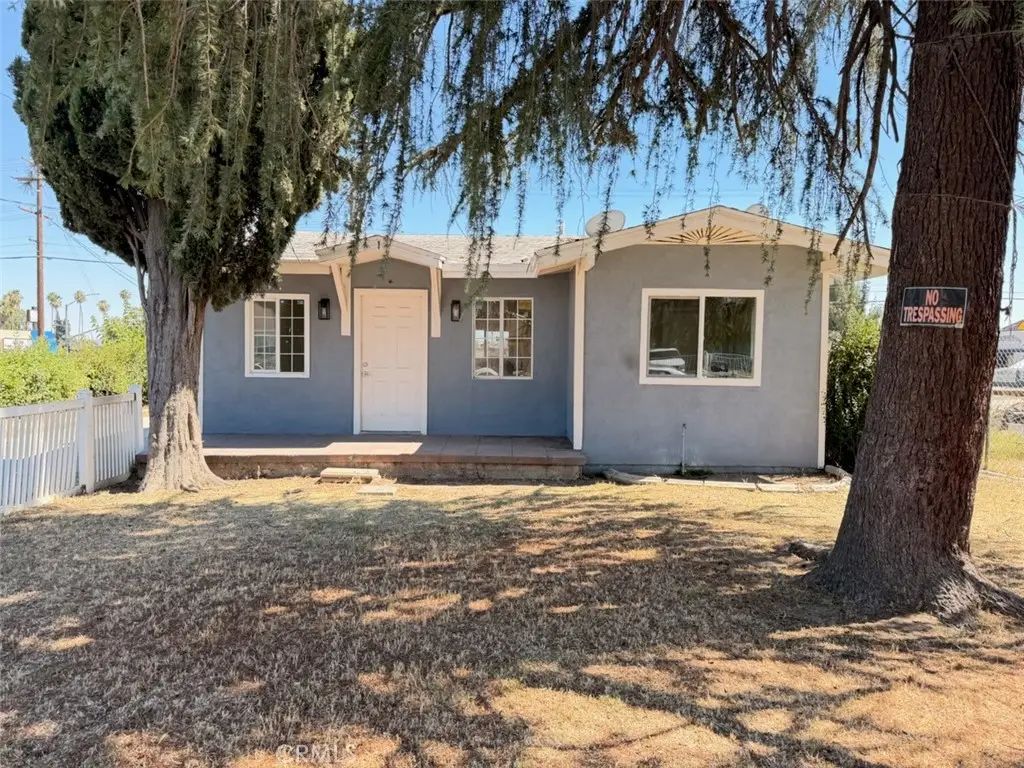 215 W 23rd, San Bernardino, CA 92405 - #1